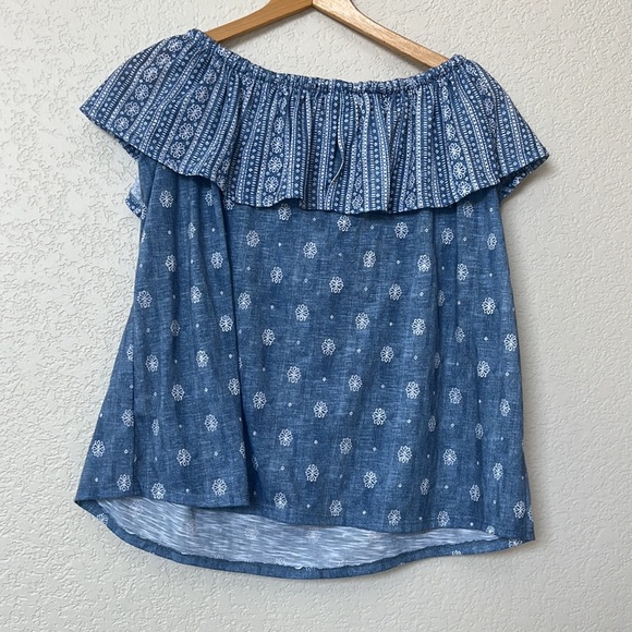 Tru Self Off the Shoulder Boho Blue & White Top sz Medium - Picture 11 of 11